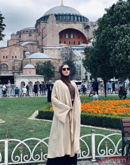 Gamze Özçelik'in kız kardeşi Meltem beğeni topladı - 23