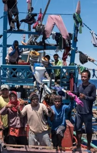 Çin'de balıkçı teknesi battı: 8 ölü