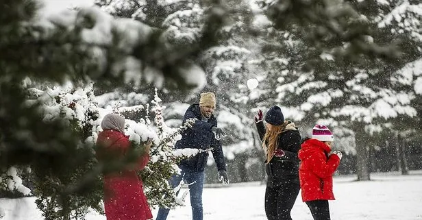 Bugün hangi illerde kar tatili olacak? 20 Aralık Pazartesi Afyonkarahisar, Yozgat, Aksaray, Kırşehir, Hakkari’de okullar tatil mi?