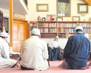 Dağıldılar