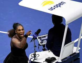 Serena Williams Naomi Osaka'ya kaybetti olay çıkardı