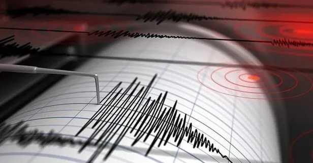 İstanbul’da deprem sonrası trafik yoğunluğu!