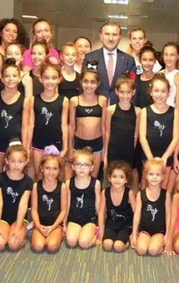 Acıbadem Spor Kulübü Bakan Bak’ı ziyaret etti