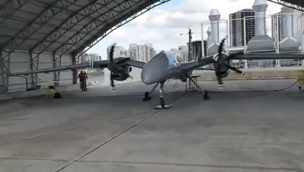 Selçuk Bayraktar Akıncı'nın yeni test görüntülerini paylaştı!