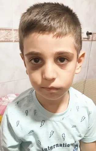 Türkiye 6 yaşındaki Mertcan'a ağlıyor!