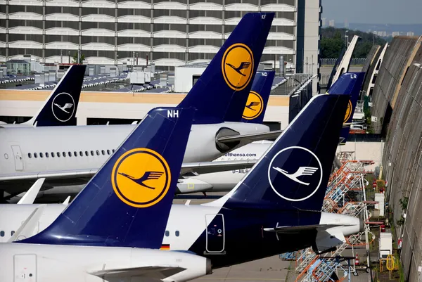 iste-thynin-basarisi-alman-devi-lufthansa-nakit-yardimini-odemek-icin-214-milyar-euro-sermaye-artirimina-gidiyor-1632125395319.jpg