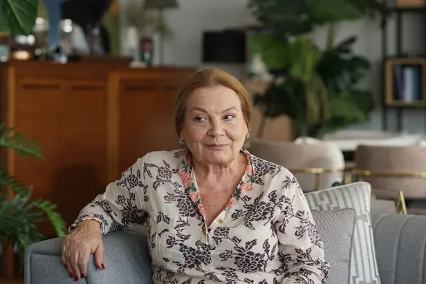 kizilcik-serbeti-35-bolum-izle-20-ekim-2023-show-tv-ekrani-ile-kizilcik-serbeti-canli-izle-tek-parca-full-hd-4-1697817436125.jpg 20 Ekim 2023 Show TV ekranı ile Kızılcık Şerbeti izle! Kızılcık Şerbeti 35. bölüm izle! Tek parça, full HD, 4K, Youtube, Show TV...-6