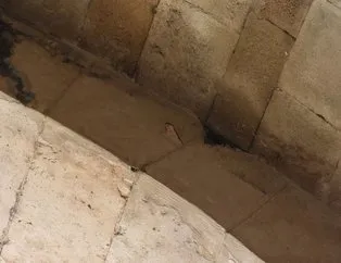 Sivas’ta Şifaiye Medresesi’nin restorasyonundan ana eyvan kemerinin taşları arasında inşaat malası unutuldu