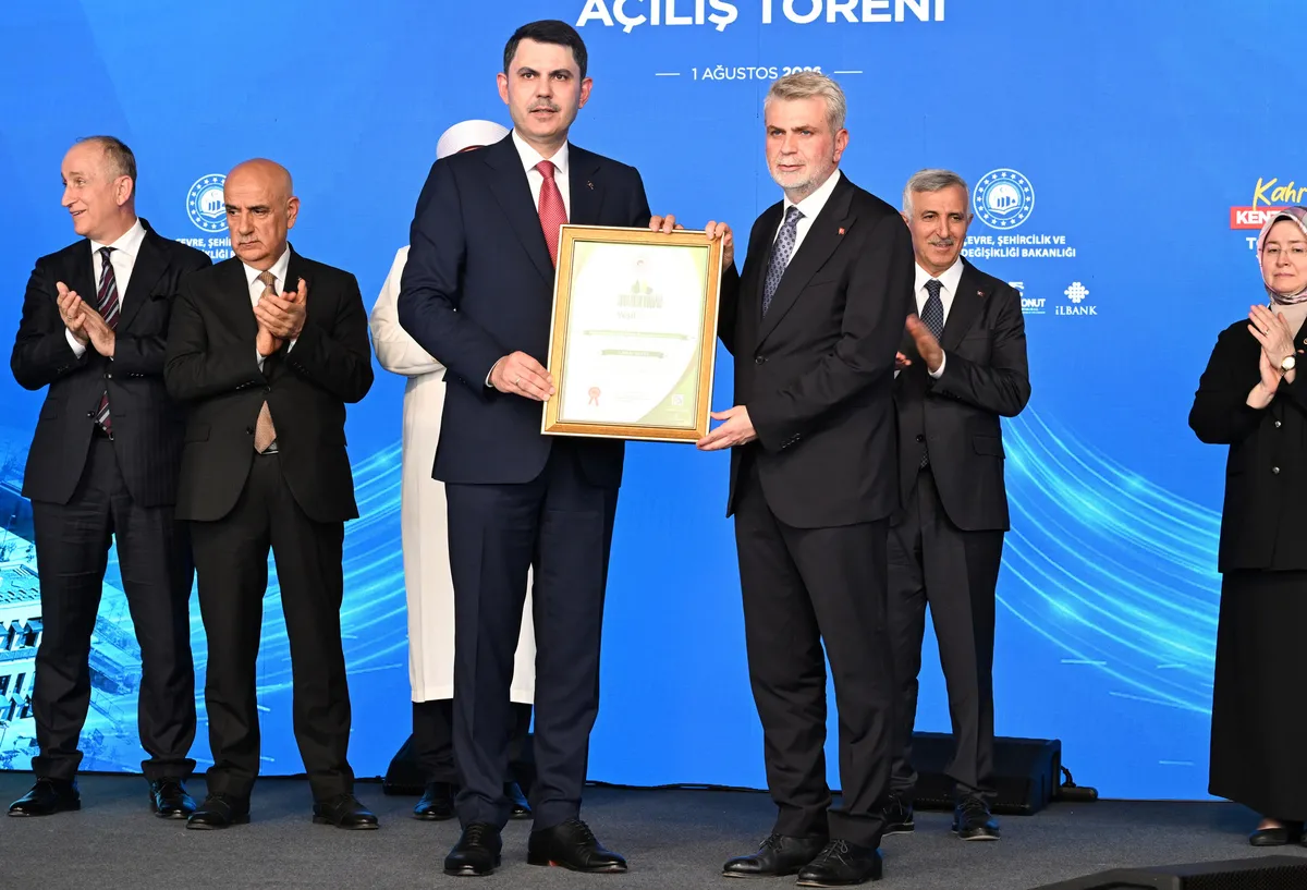 kahramanmarasta-konut-seferberligi-4-bin-500-yeni-sosyal-konut-1785602940141.jpg Kahramanmaraş’ta konut seferberliği: 4 bin 500 yeni sosyal konut-2