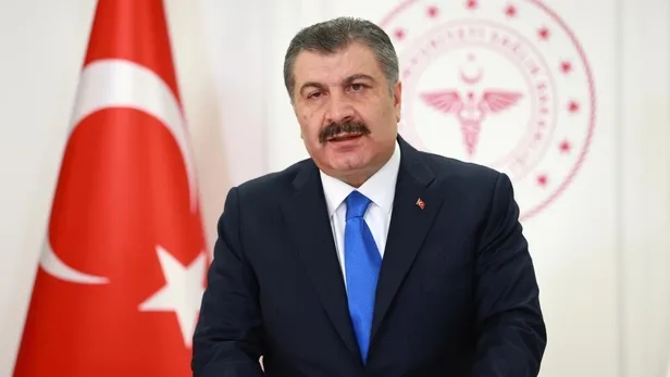 saglik-bakani-fahrettin-koca-sosyal-medya-hesabindan-talep-aliminin-bir-gunde-2-bini-gectigini-duyurdu-1661891211244.jpeg