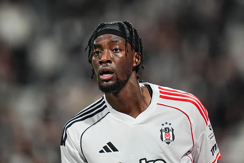 Sergen Yalçın'dan sürpriz! Beşiktaş'ın ilk 11'i netlşeşti - 5