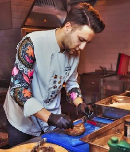 Masterchef böyle saygısızlık görmedi Mehmet Yalçınkaya'ya utanmazca bu lafı etti! Mehmet Şef dönüp ters ters baktı ama...-6