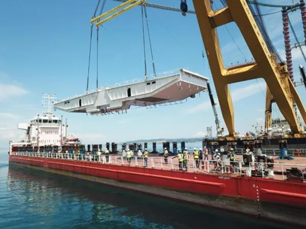 1915 Çanakkale Köprüsü’nde hummalı çalışma! 105 tonluk çelik yapılar için 2 bin kişilik dev kadro!-11