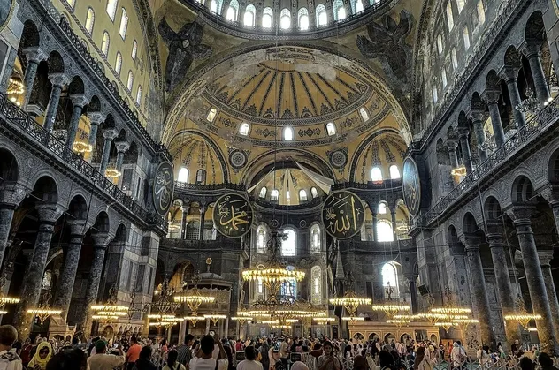 Yunan medyasının Ayasofya hazımsızlığı devam ediyor! Yalan iddiayla UNESCO'ya çağrı yaptılar