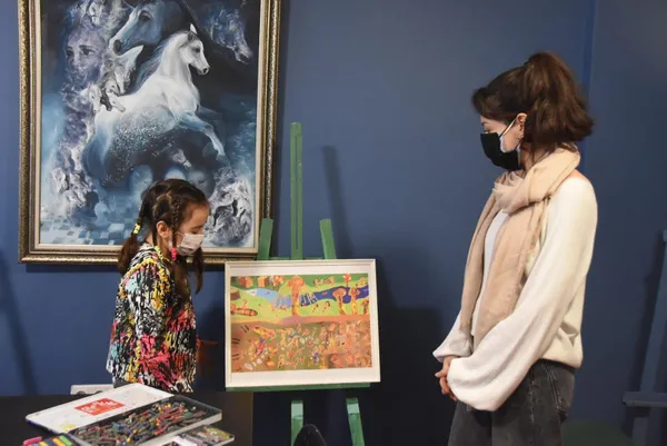 gobeklitepenin-resmini-cizdi-turkiyeden-tek-cocuk-oldu-1616747325147.jpg Göbeklitepe'nin resmini çizdi! Türkiye'den tek çocuk oldu-6