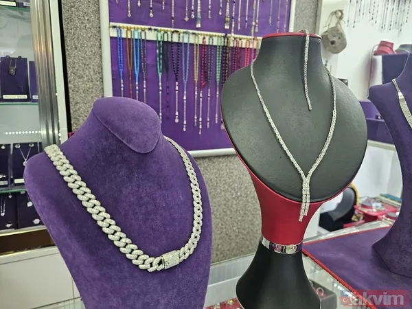 Fiyatlar uçtu tercihler değişti: Düğünlerde artık gümüş bilezik dönemi! 21 Ocak 2026 gram gümüş fiyatı - 8