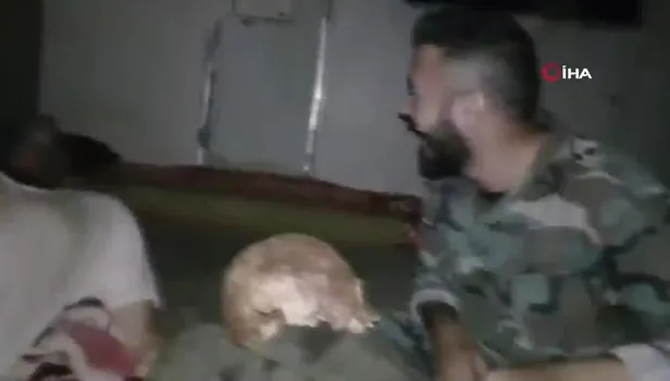 İdlib'de mezarlıklara saldıran rejim askerlerinden iğrenç görüntüler!