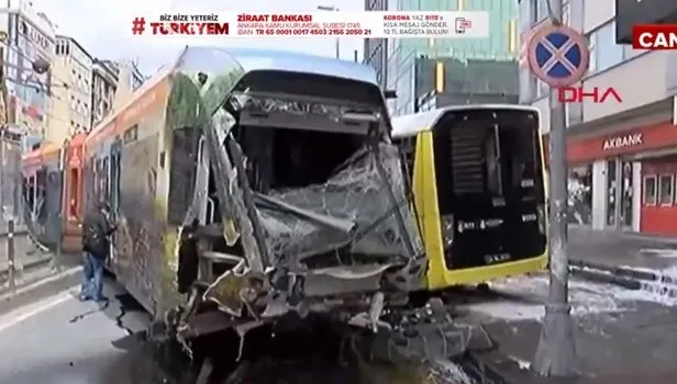 İstanbul Sultangazi'de raydan çıkan tramvay otobüse çarptı! Olay yerinden ilk görüntüler | Video