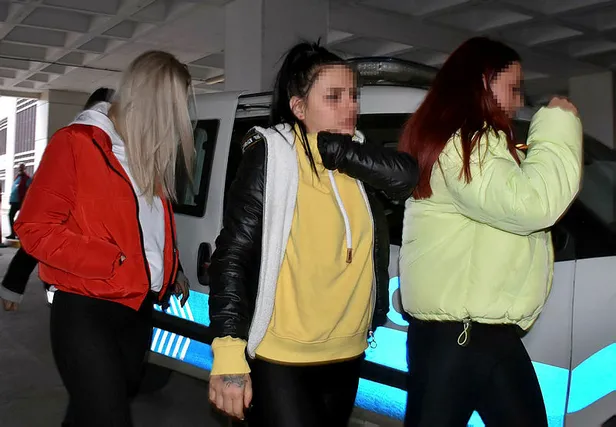 Edirne'de fuhuş operasyonu: 14 gözaltı-2