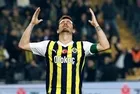Fenerbahçe'ye Mert Hakan'dan kötü haber!