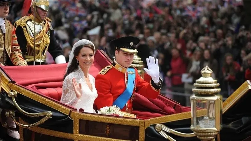 prens-harry-ve-meghan-markle-6-yil-sonra-ingiltereye-donuyor-kraliyet-gorevlerini-geri-alacaklar-mi-1787199209745.jpeg Prens Harry ve Meghan Markle 6 yıl sonra İngiltere'ye dönüyor: Kraliyet görevlerini geri alacaklar mı?-3