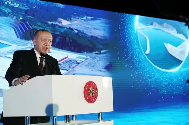 karadenizde-135-milyar-metrekupluk-yeni-dogal-gaz-rezervi-baskan-erdogan-filyosta-mujdeyi-acikladi-1622832095610.jpeg Karadeniz'de 135 milyar metreküplük yeni doğal gaz rezervi! Başkan Erdoğan Filyos'ta müjdeyi açıkladı...-6