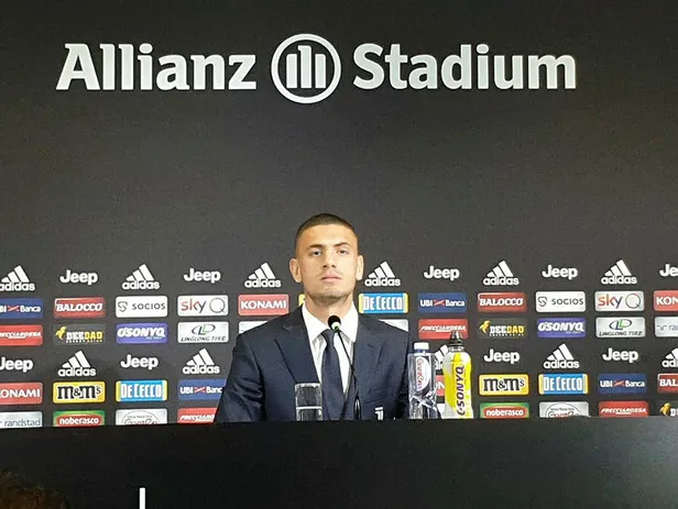 Juventus yeni transferi Türk yıldız Merih Demiral'ı tanıttı-1