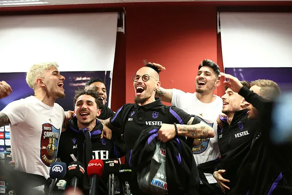 Son dakika Trabzonspor haberleri... Grande lakaplı Marek Hamsik'in şampiyonluktaki büyük katkısı! Sakatken bile...-4