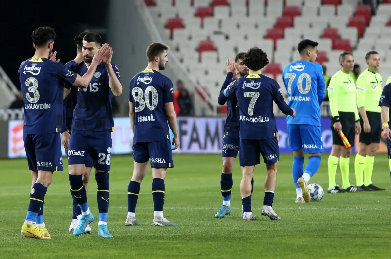 Süper Lig'de şampiyonluk yarışı kızıştı! İşte Beşiktaş, Fenerbahçe ve Galatasaray'ın kalan maçları - 20