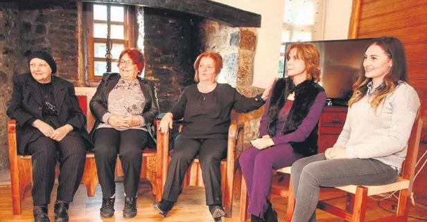 Birbirlerini yetiştiren 5 öğretmen bir araya geldi