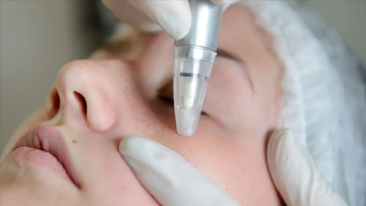 Güzelliğin bedeli ağır olmasın! Uzmanlar açıkladı: Meğer herkesin yaptırdığı o uygulama...