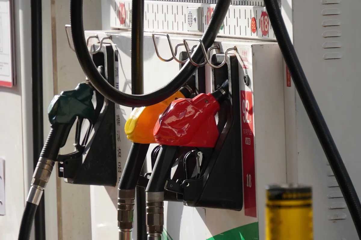 1791561369067.jpg Akaryakıtta çift yönlü değişim: Benzine indirim motorine zam bekleniyor! 9 Ekim güncel akaryakıt fiyatları-2