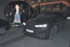 Burcu Kıratlı lüks arabasıyla ile havasını attı! Değeri dudak uçuklattı