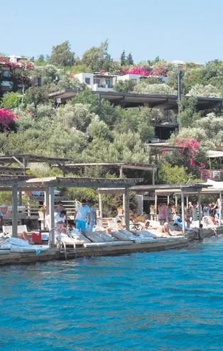 Bodrum'daki Maça Kızı kazığı bitmiyor!