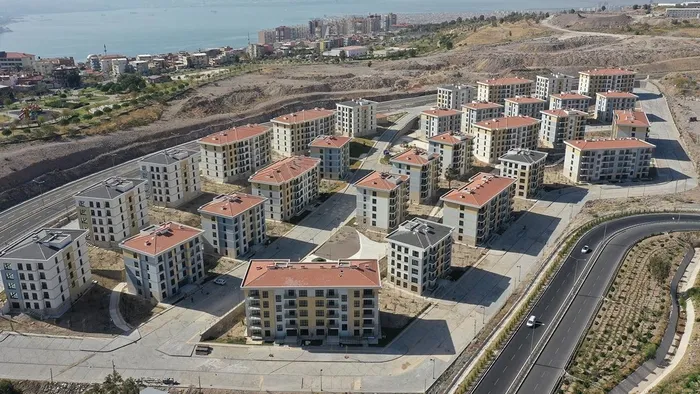 Son dakika: Ekrem İmamoğlu'nun hedef aldığı TOKİ Başkanı Ömer Bulut açıkladı: İstanbul için yeni çözüm önerileri var! Konut fiyatları düşecek-2