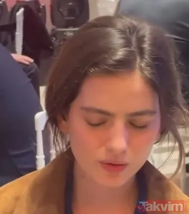 Ava Yaman'ın Babası Kim? Babası Ali Reşat Yaman'dır. Kendisi Sanat Dünyasında Yaratıcı Yönetmen, Bestekâr Ve Şair Kimliğiyle Tanınan Bir İsimdir. Ava Yaman, Bir...