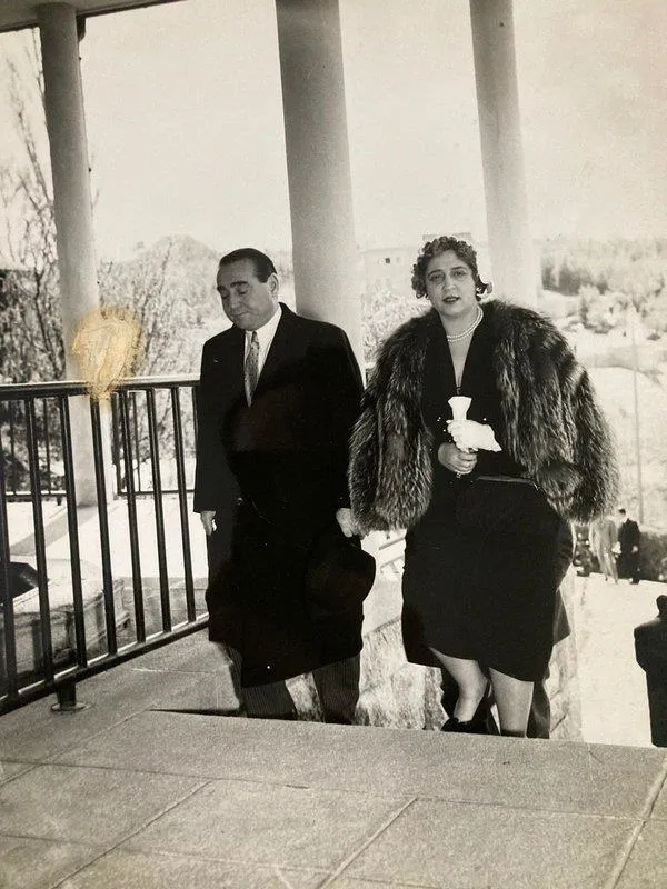 Merhum Başbakan Adnan Menderes'in yeni fotoğrafları ortaya çıktı! İşte 16 yaşındaki liseli Menderes-8