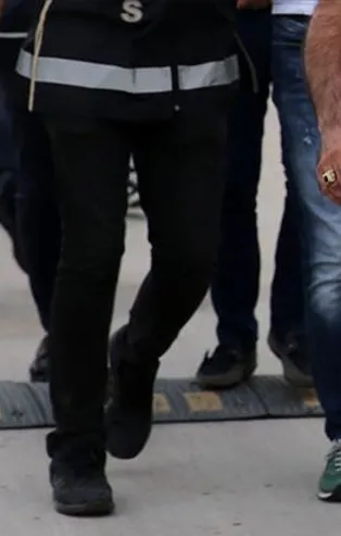 FETÖ'nün 'mütevelli grubu'na darbe! 8 şüpheli gözaltına alındı