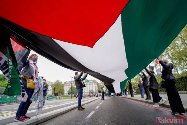 SON DAKİKA: Filistinlilerin katledilmesi protesto ediliyor! Binler Londra'da İsrail Büyükelçiliği'ne yürüyor - 31