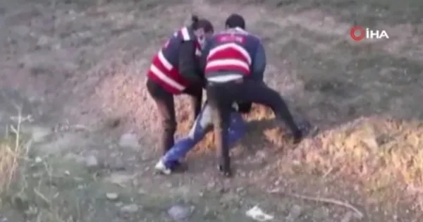 1635665583327.jpeg Kilolarca eroini kadın elbiselerinin astarlarına gizlediler-2