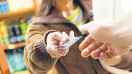 Kredi kartında "asgari" tehlike! Milyonlar fark etmeden borç batağına sürükleniyor