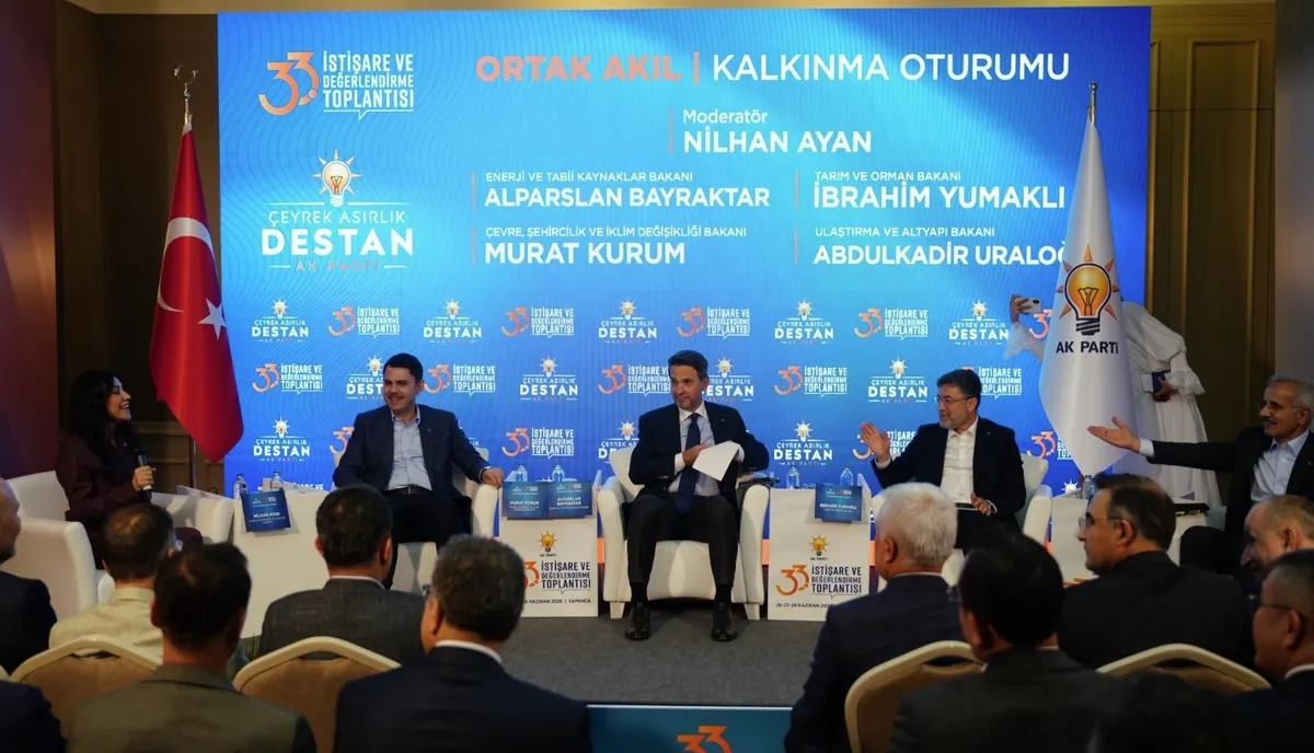 ak-parti-kampinda-ortak-akil-oturumlari-bakanlardan-dikkat-ceken-mesajlar-1782584686308.jpeg AK Parti kampında "Ortak Akıl" oturumları! Bakanlardan dikkat çeken mesajlar-7