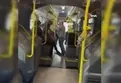 Metrobüste kavga anı kamerada!