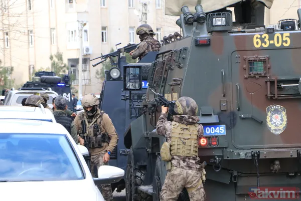 Şanlıurfa'da operasyondaki polislere ateş açıldı! 2 şehidimiz var... Cemal Bozkurt ve Abdullah Yasir Binici... - 11