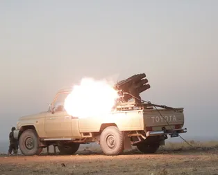 DEAŞ’a üç cepheden eş zamanlı operasyon