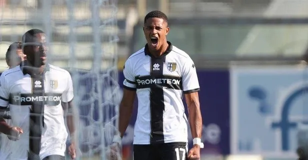 Fenerbahçe’ye transfer müjdesi! Jayden Oosterwolde ile anlaşma tamam