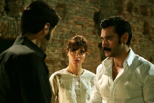 Bir Zamanlar Çukurova'da Savcı Jülide Ezber bozacak! Bir Zamanlar Çukurova 38. bölüm fragmanı izle!-5