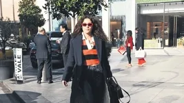 Telaşlı güzel gözlerden kayboldu