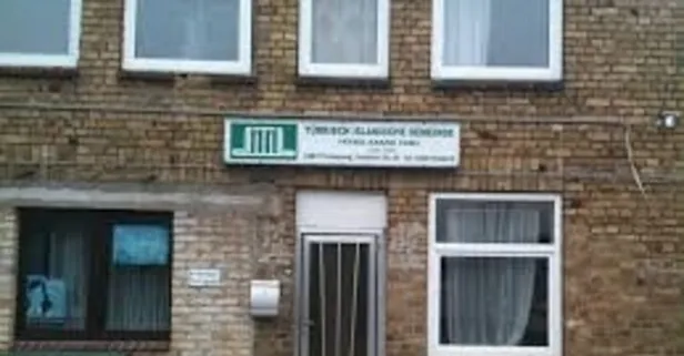 Almanya'da cami saldırısı