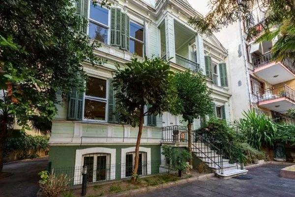 Osmanlı'ya güvendiler İstanbul'a geldiler: İşte Kadıköy’ün Siroslu sakinlerinden Tubini ailesi-9